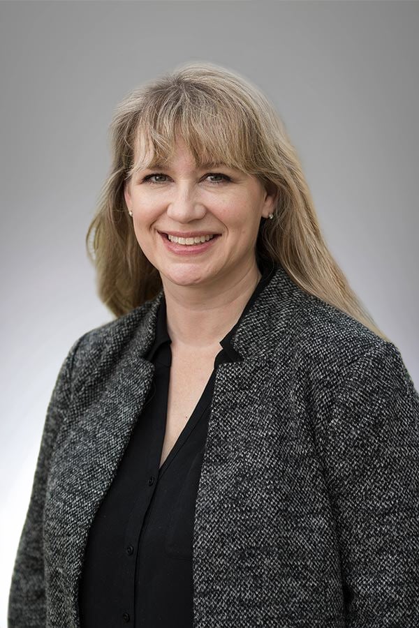 employee-megan-toparlak-1